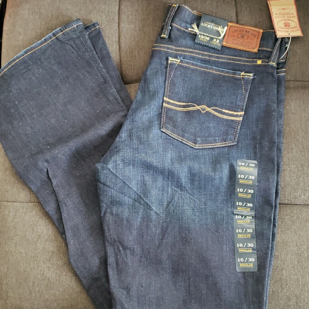 Lucky Brand Charlie Baby Boot Jeans (10/30)